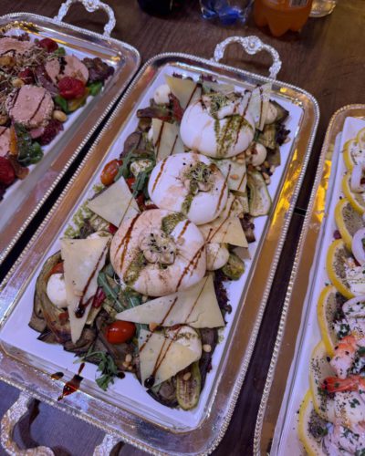 Antipasti de légumes grillés du soleil